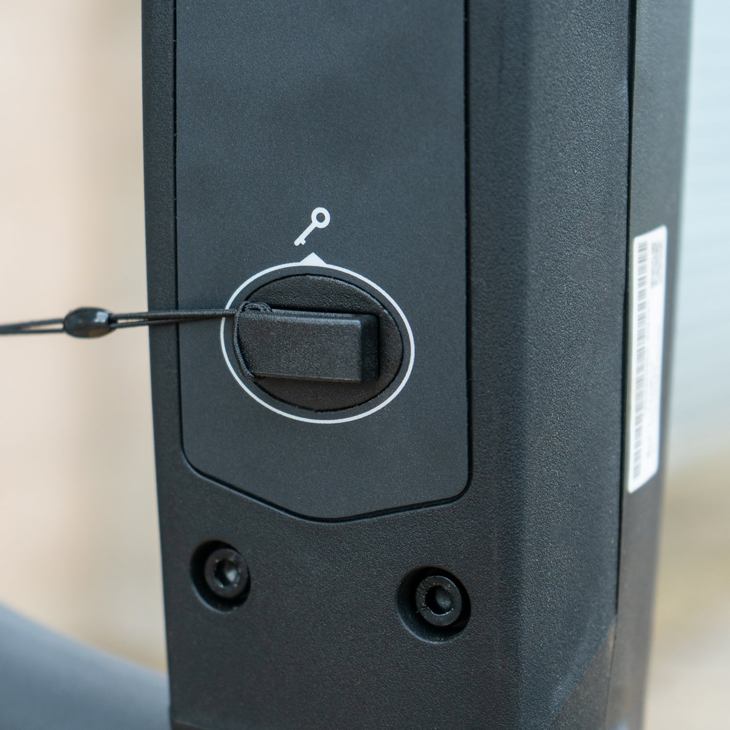 Electric Pallet Truck 2000kg – 48V Lithiumion Battery image 11