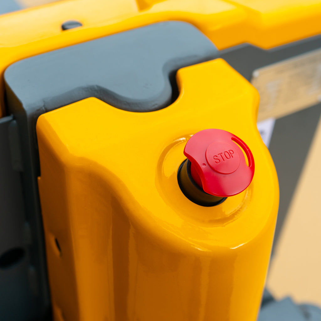 Electric Pallet Truck 2000kg – 48V Lithiumion Battery image 7