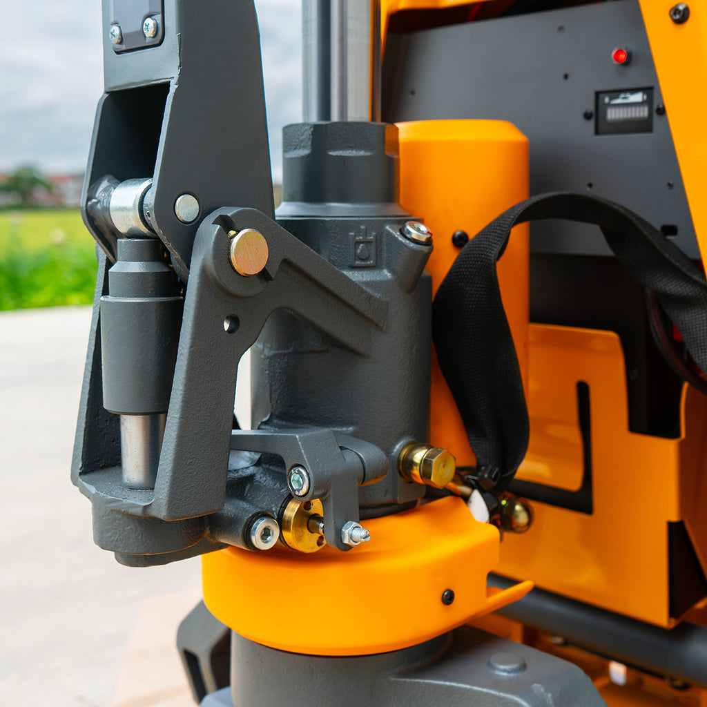 Electric Pallet Truck 1500kg – 24V Lithium-ion image 5